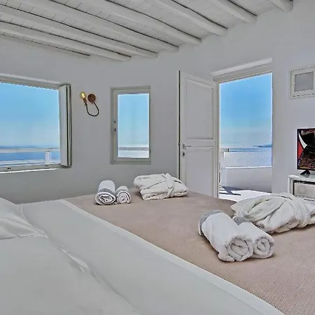 Zinas Mykonos Mykonos *